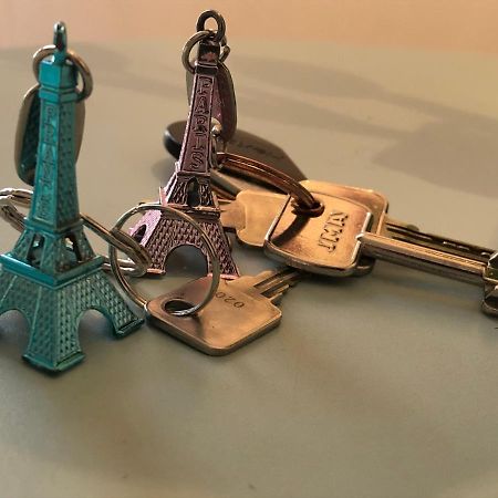 Paris Petit Appartement Lumineux Et Atypique Экстерьер фото