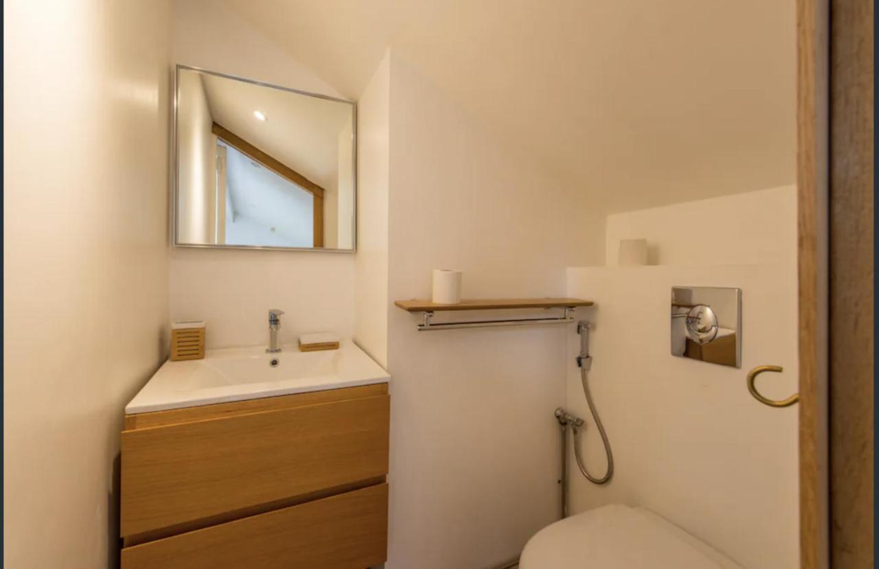 Paris Petit Appartement Lumineux Et Atypique Экстерьер фото