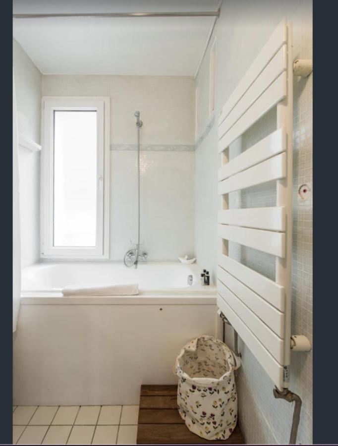 Paris Petit Appartement Lumineux Et Atypique Экстерьер фото