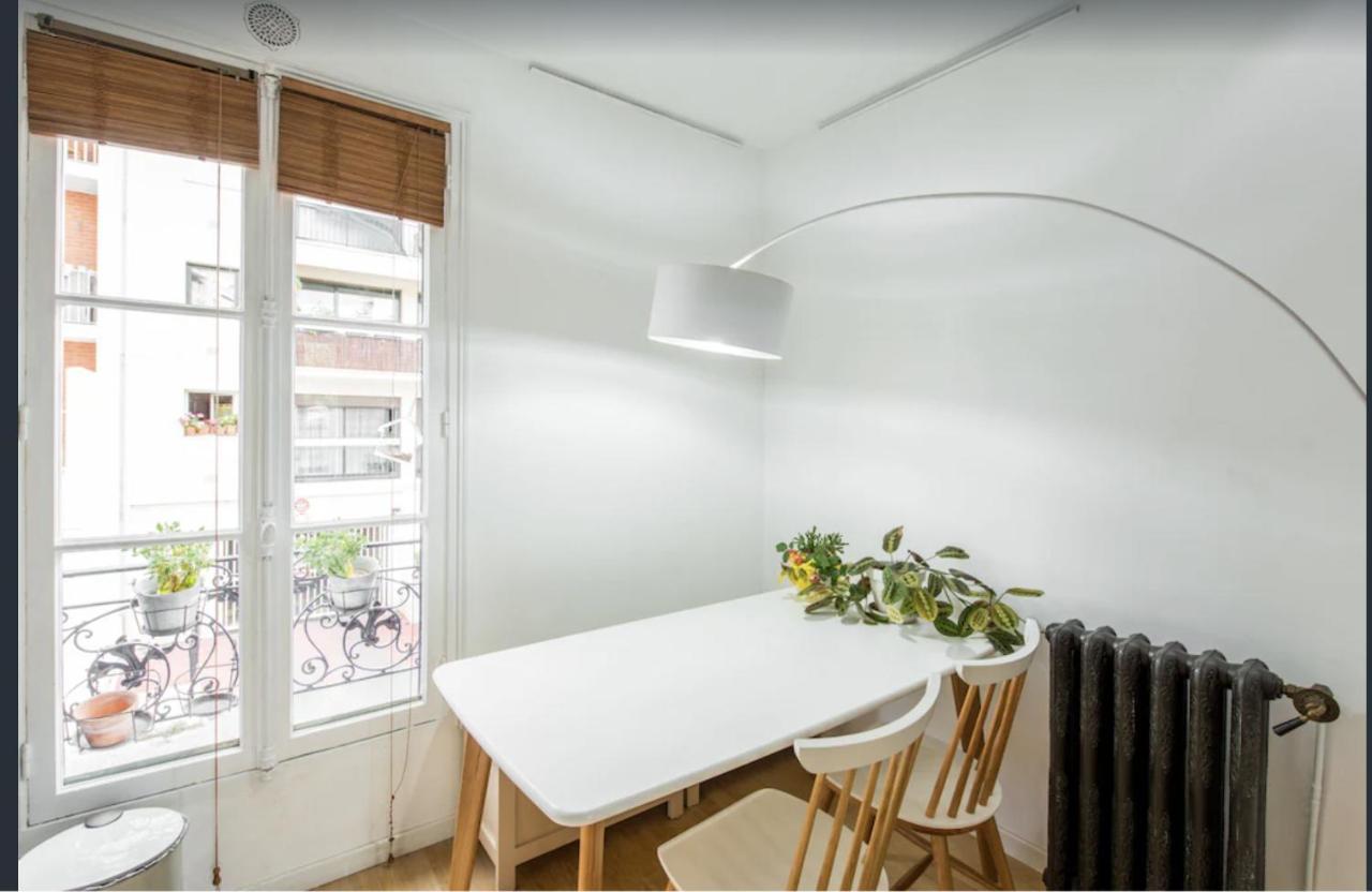 Paris Petit Appartement Lumineux Et Atypique Экстерьер фото