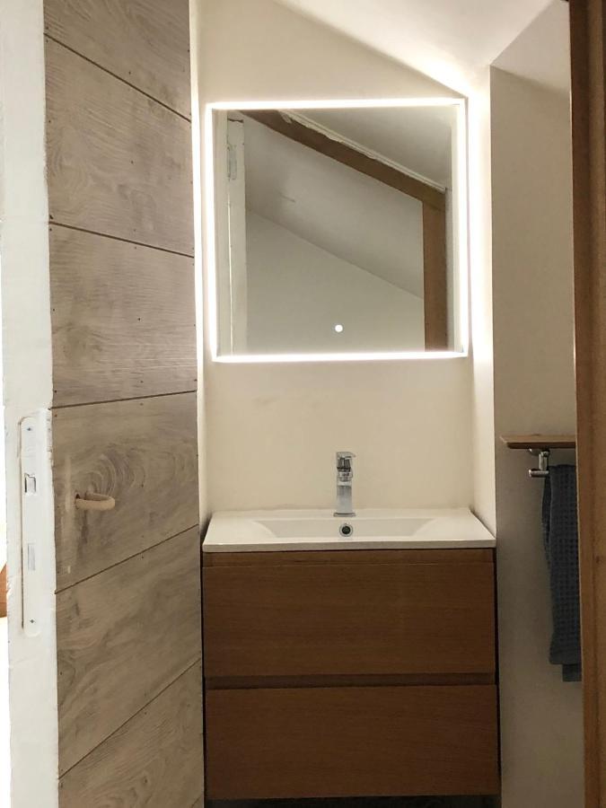 Paris Petit Appartement Lumineux Et Atypique Экстерьер фото
