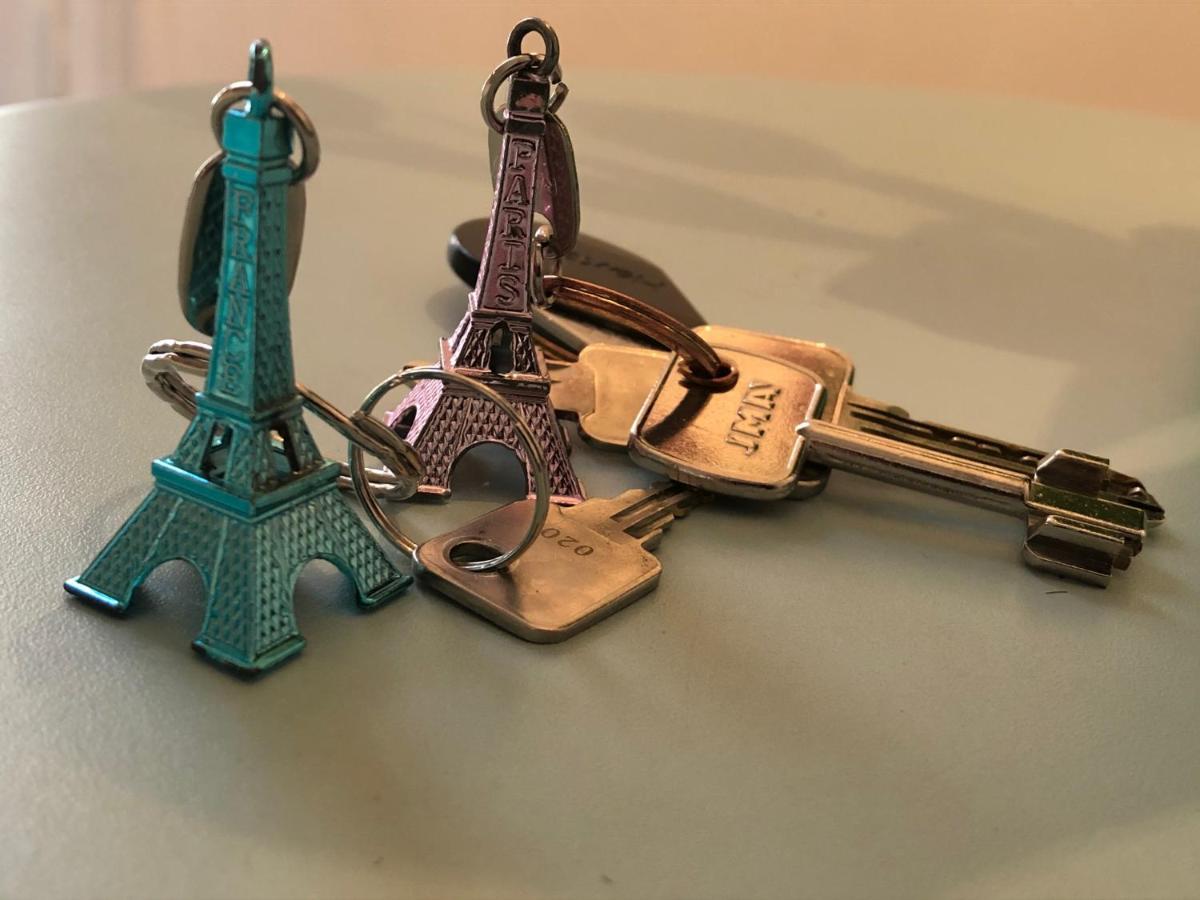 Paris Petit Appartement Lumineux Et Atypique Экстерьер фото